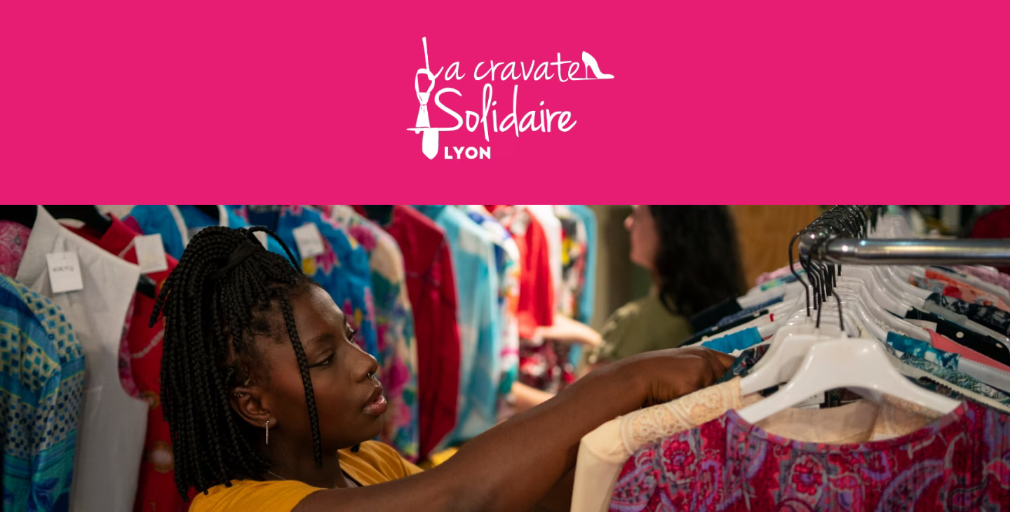 Collecte de vêtements professionnels avec La Cravate Solidaire Lyon chez Altimis Group